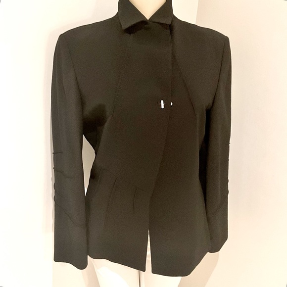 TOMASO STEFANELLE CRISTAL BOTTOM BLAZER. - Picture 2 of 12